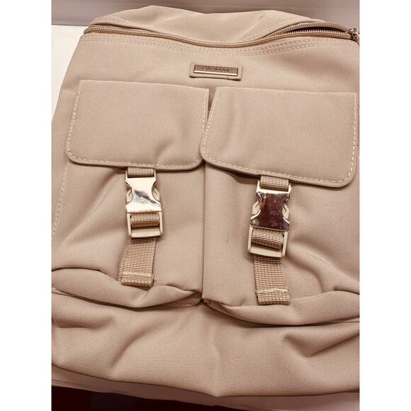 Chenson Small Beige Backpack New 4 Compartment/Sections Purse/Handbag/Backpack - Picture 6 of 6